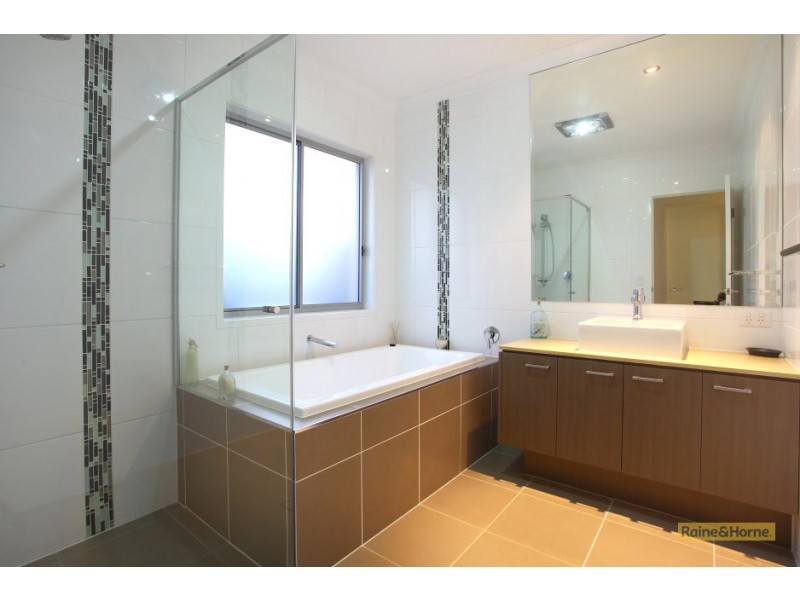 46 Rushcutter Avenue, Oxenford QLD 4210