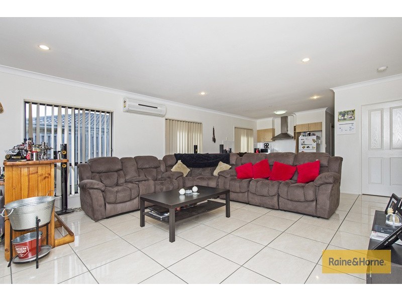 3 Mocha Way, Pimpama QLD 4209
