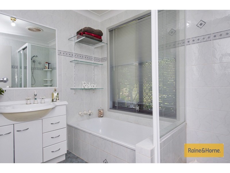 38 Michigan Drive, Oxenford QLD 4210