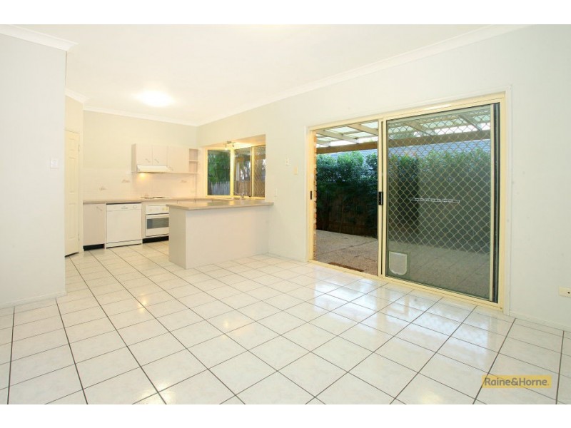 2 Greenwood Ct, Helensvale QLD 4212