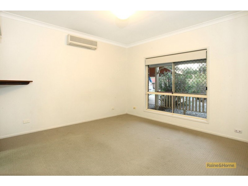 2 Greenwood Ct, Helensvale QLD 4212