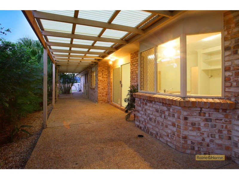 2 Greenwood Ct, Helensvale QLD 4212