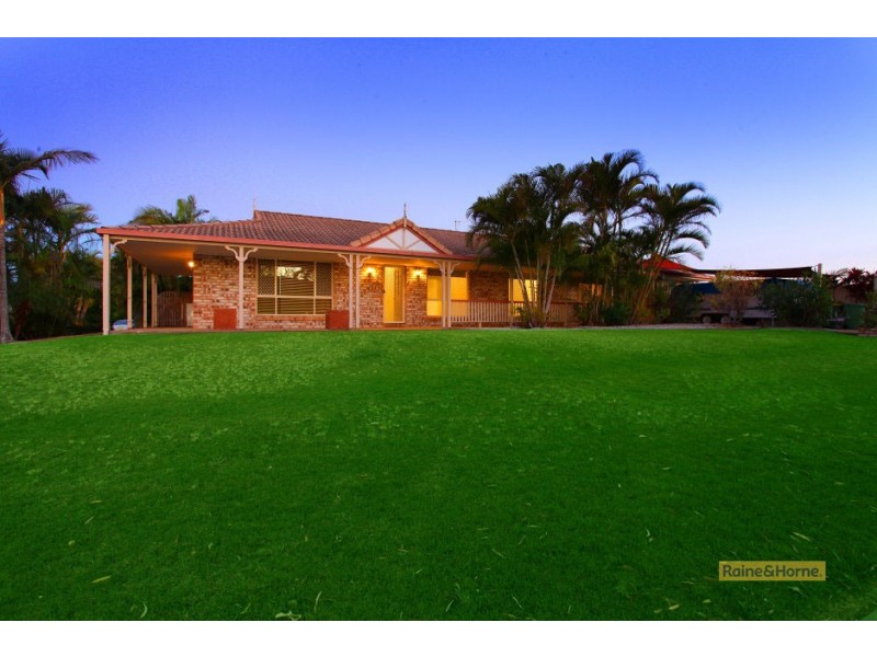 2 Greenwood Ct, Helensvale QLD 4212