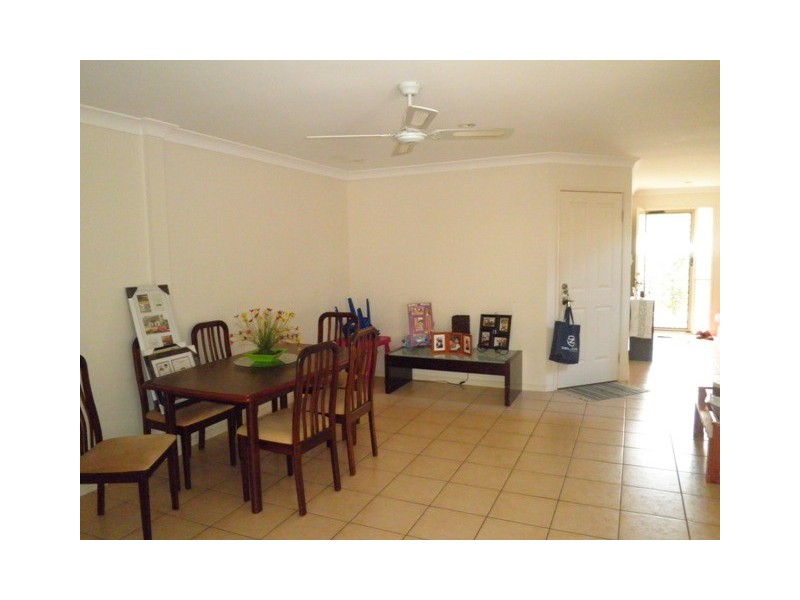 51/74 Universal Street, Pacific Pines QLD 4211