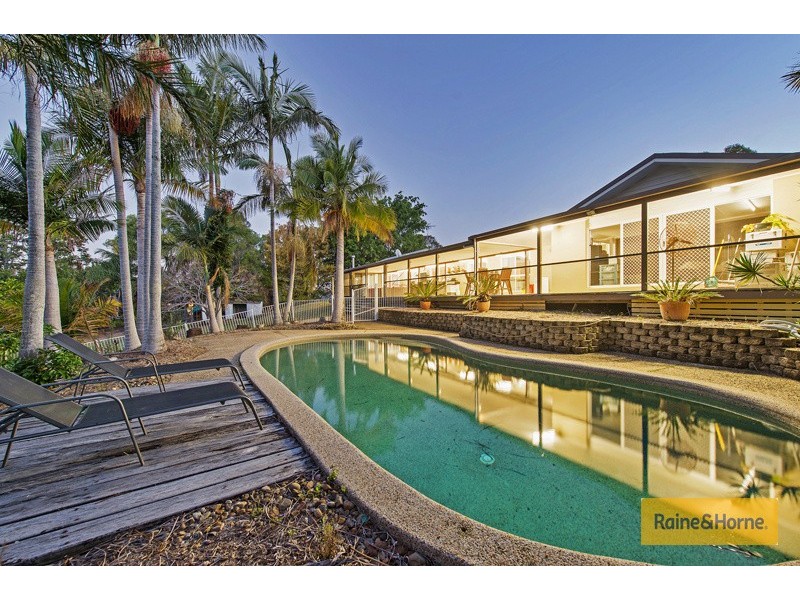 10 Fleur Court, Upper Coomera QLD 4209