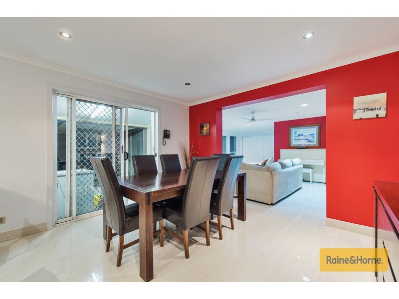 10 Fleur Court, Upper Coomera QLD 4209