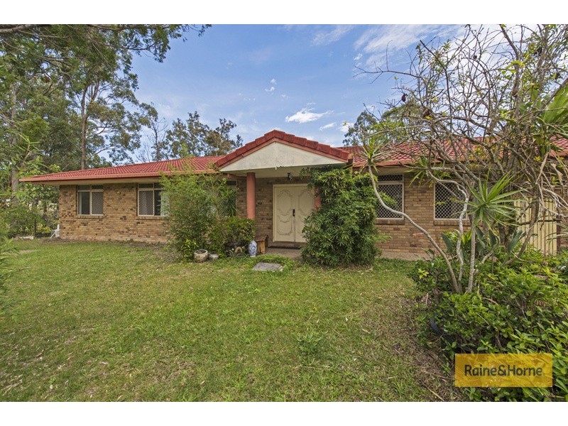 75 California Drive, Oxenford QLD 4210