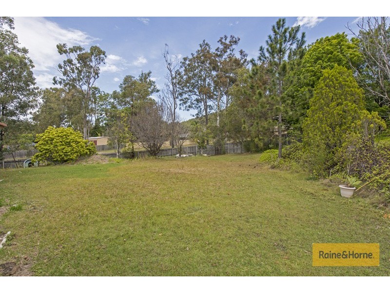 75 California Drive, Oxenford QLD 4210