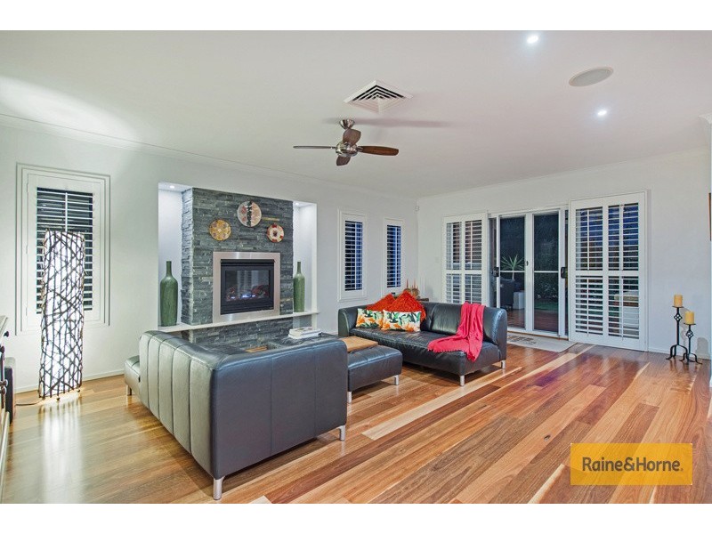 10 Watercress Street, Upper Coomera QLD 4209