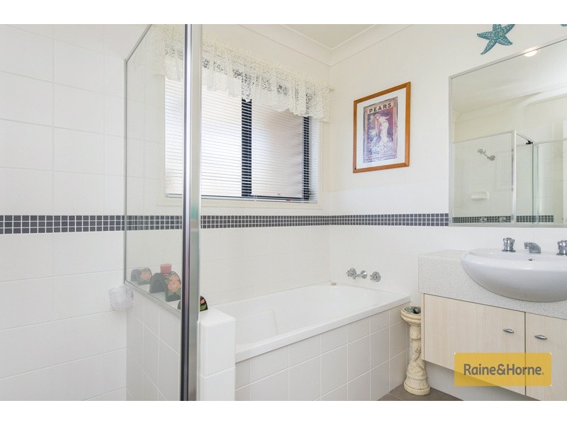 18 Winston Way, Pimpama QLD 4209