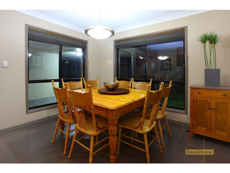 17 Oceanis Drive, Oxenford QLD 4210