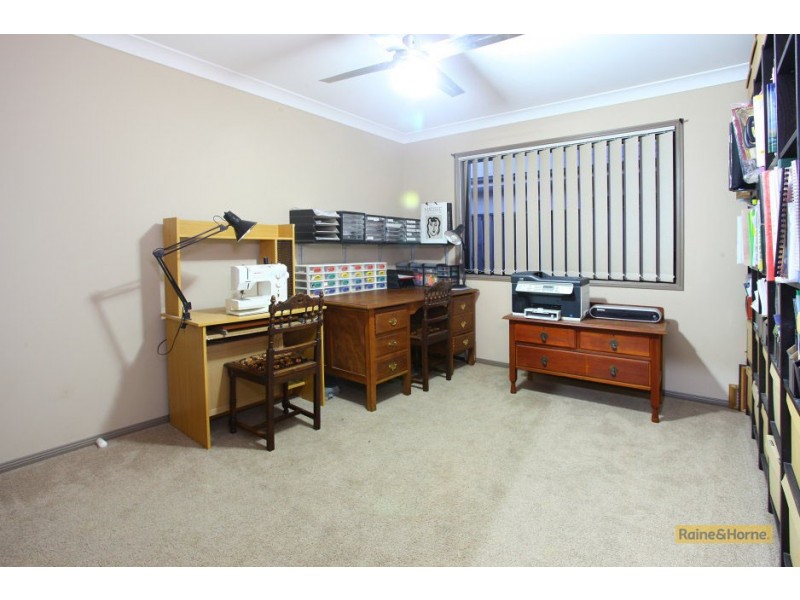 17 Oceanis Drive, Oxenford QLD 4210