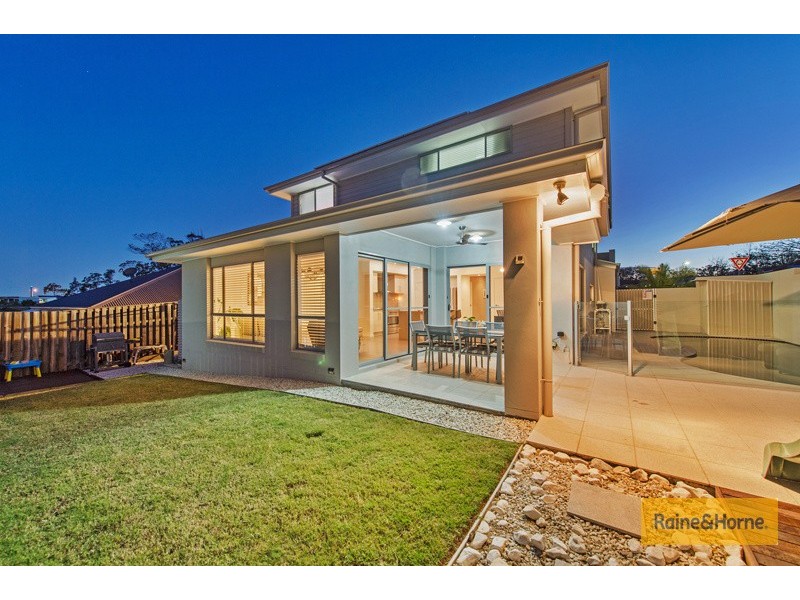 2 Millpond Ct, Upper Coomera QLD 4209