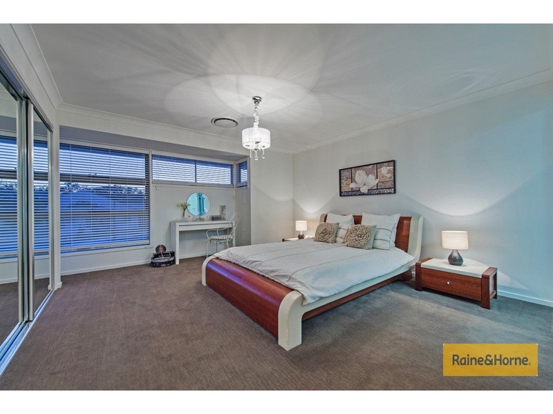 2 Millpond Ct, Upper Coomera QLD 4209