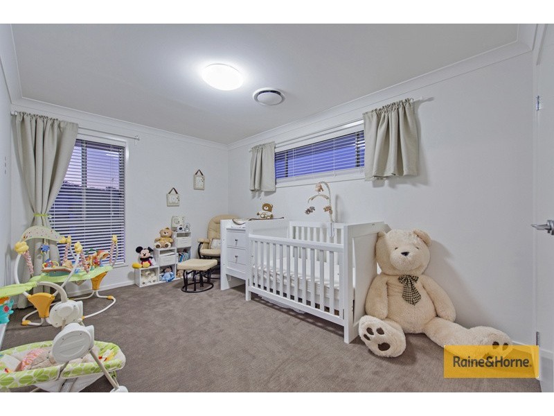 2 Millpond Ct, Upper Coomera QLD 4209