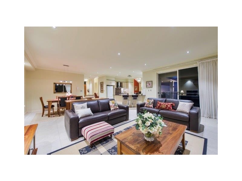 9 Zeus Circuit, Coomera Waters QLD 4209