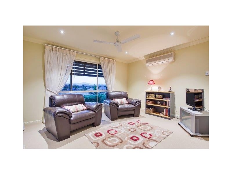 9 Zeus Circuit, Coomera Waters QLD 4209