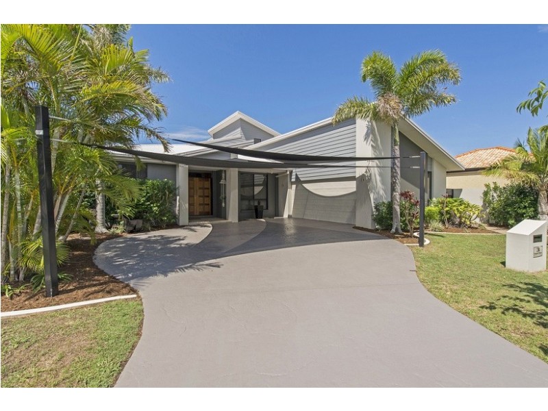 3 Eastpark Waters, Helensvale QLD 4212