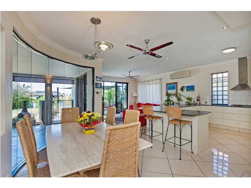 3 Eastpark Waters, Helensvale QLD 4212