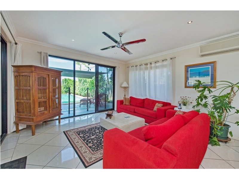 3 Eastpark Waters, Helensvale QLD 4212