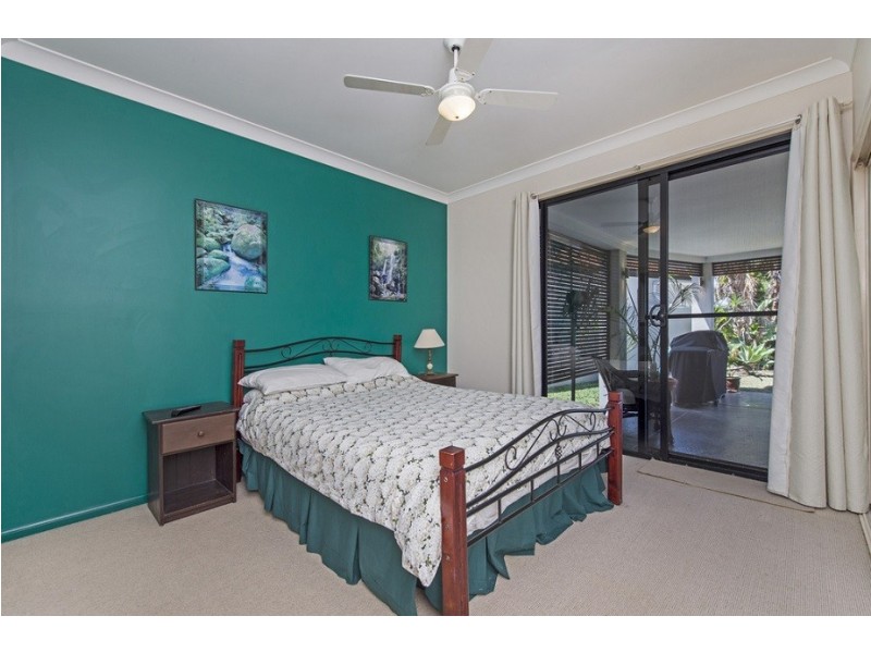 3 Eastpark Waters, Helensvale QLD 4212