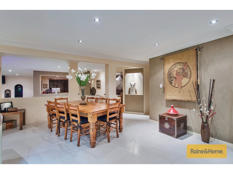 7 Arjuna Way, Gaven QLD 4211