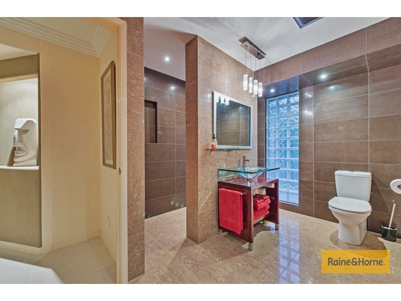 7 Arjuna Way, Gaven QLD 4211