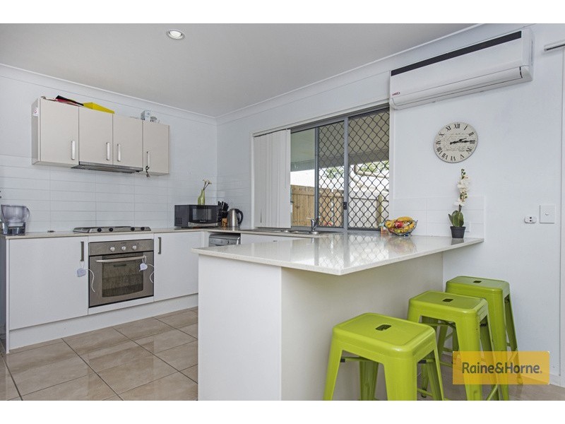 2/3 Venetian Way, Coomera QLD 4209