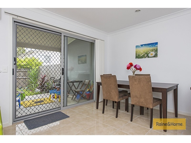 2/3 Venetian Way, Coomera QLD 4209