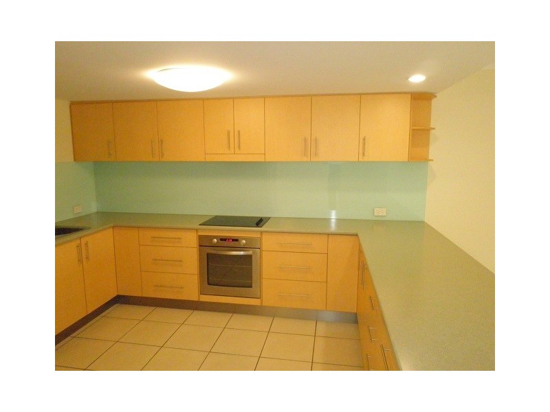 2008/6 Crestridge Crescent, Oxenford QLD 4210