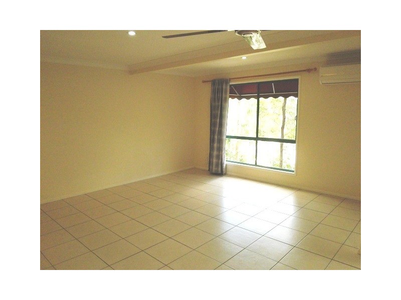 2008/6 Crestridge Crescent, Oxenford QLD 4210