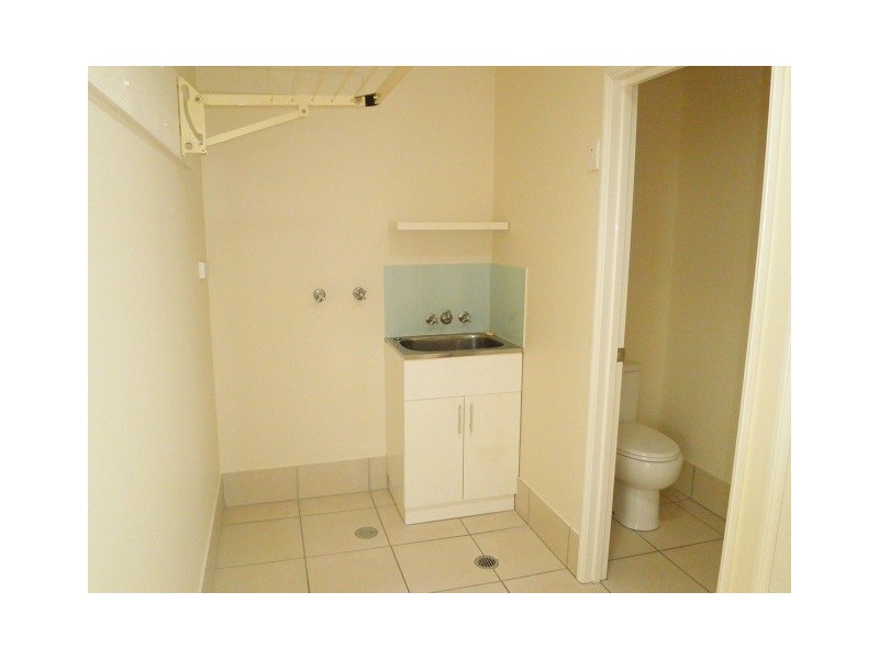 2008/6 Crestridge Crescent, Oxenford QLD 4210