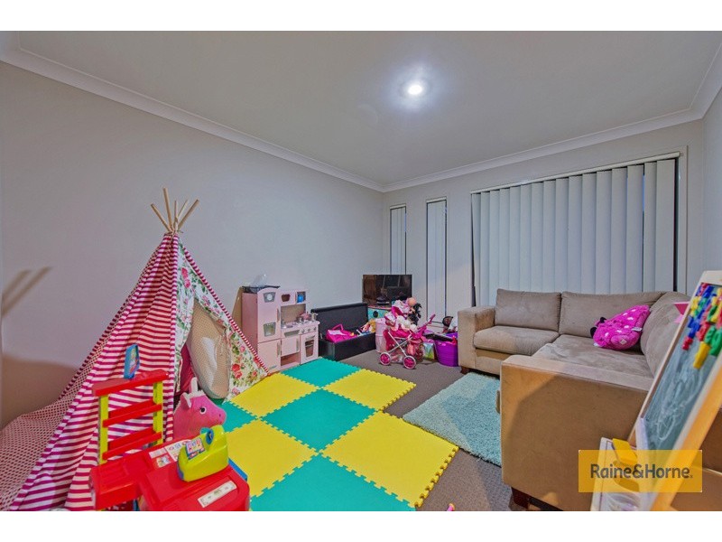 23 Treeline Circuit, Upper Coomera QLD 4209