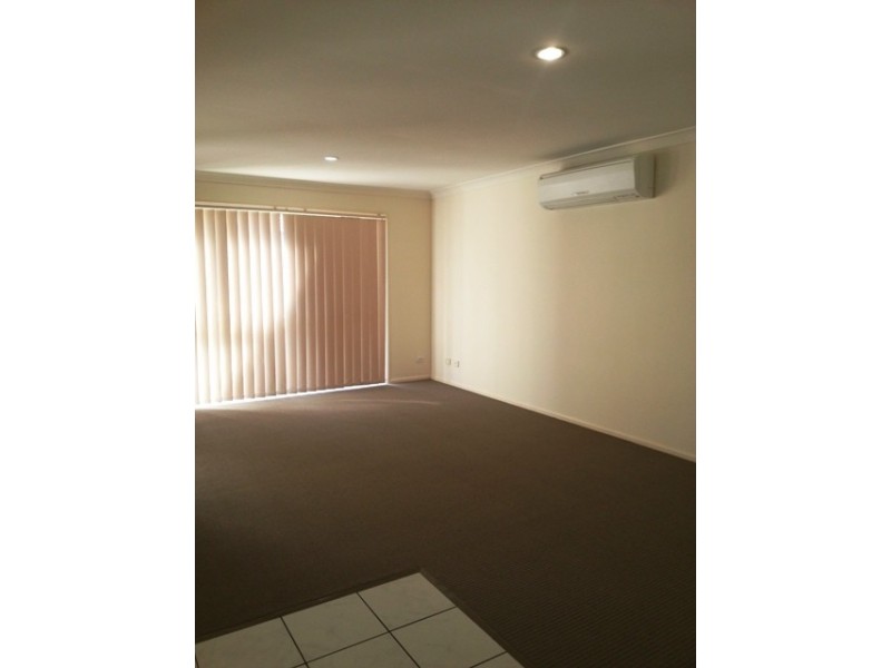 8 Turnbull Drive, Upper Coomera QLD 4209