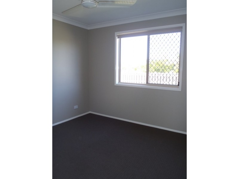 1 Boyer Street, Pacific Pines QLD 4211