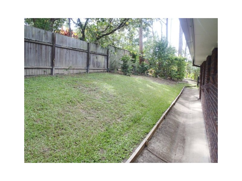 2/96 Yangoora Crescent, Ashmore QLD 4214