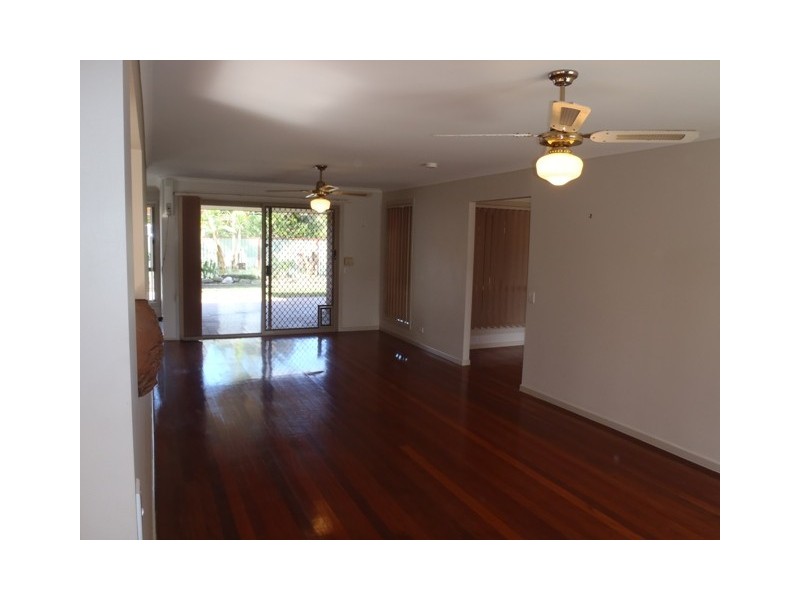 31 Studio Drive, Oxenford QLD 4210