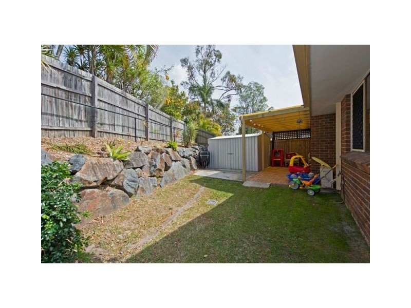 2/5 Theatre Street, Oxenford QLD 4210