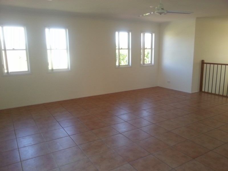 11 Miro Place, Nerang QLD 4211