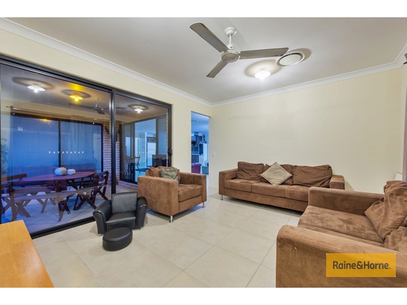 29 Manning Circuit, Pacific Pines QLD 4211