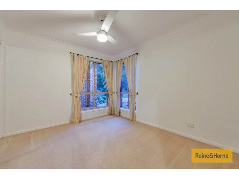 6 Woodbine Court, Parkwood QLD 4214