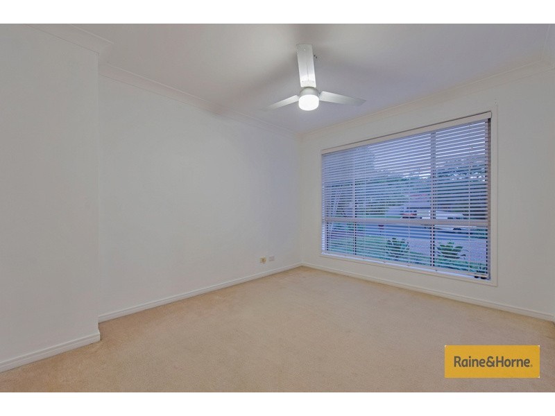 6 Woodbine Court, Parkwood QLD 4214