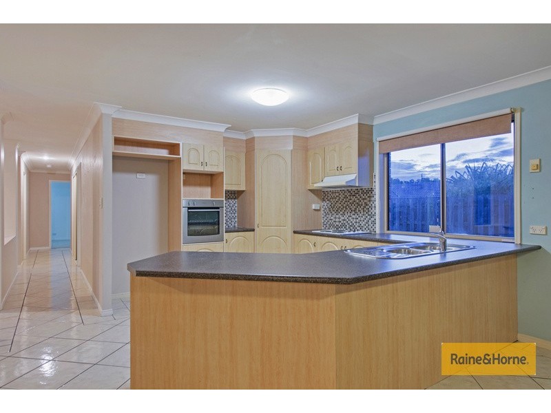 6 Woodbine Court, Parkwood QLD 4214
