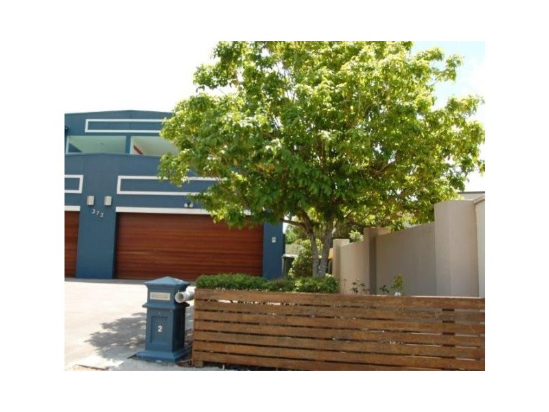 2/372 Pine Ridge Road, Coombabah QLD 4216