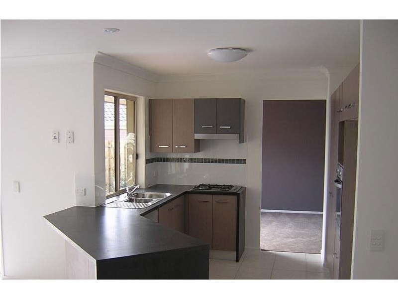 23 Cobb and Co, Oxenford QLD 4210