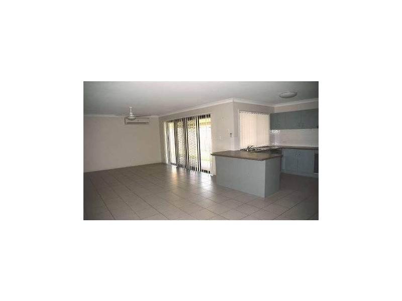 6 Temple Island Circuit, Oxenford QLD 4210