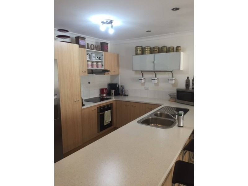 20/1 Archipelago Street, Pacific Pines QLD 4211