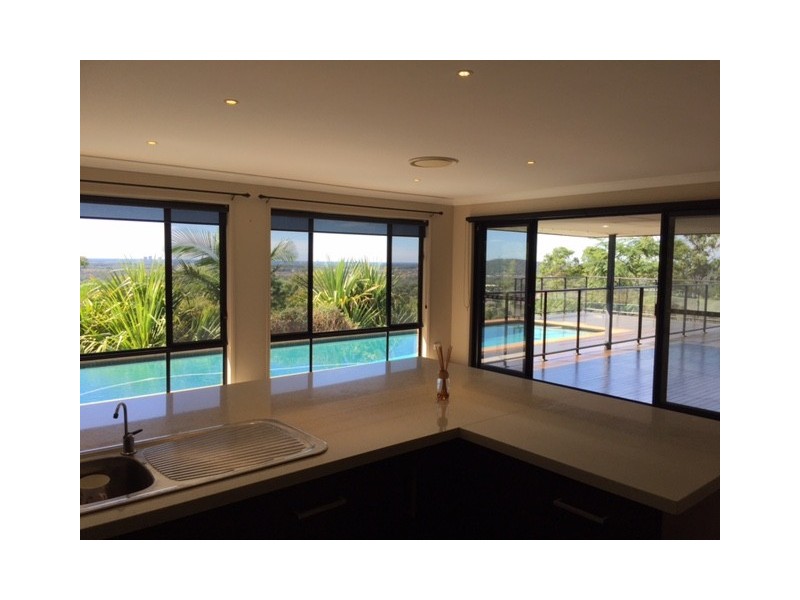 29 Pago Terrace, Pacific Pines QLD 4211