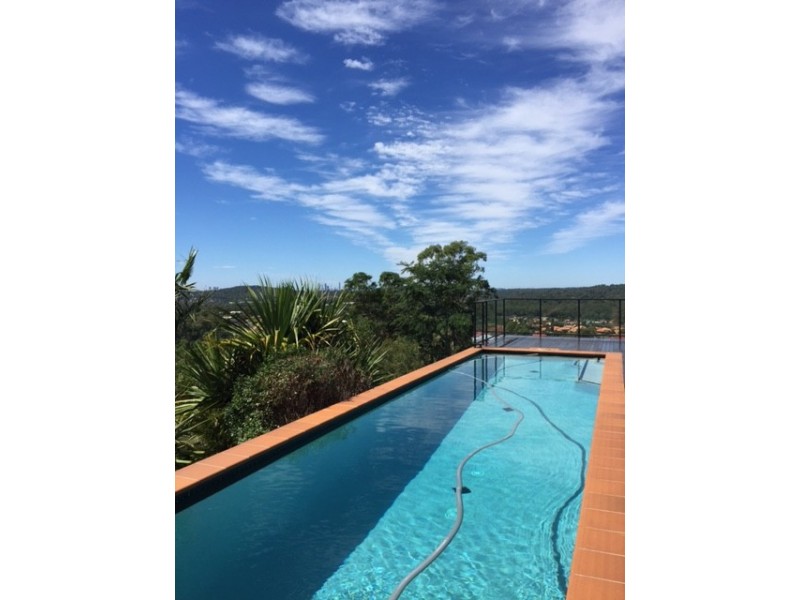 29 Pago Terrace, Pacific Pines QLD 4211