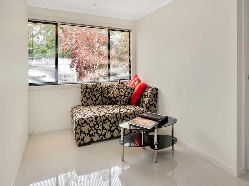 32 Forrest Avenue, Molendinar QLD 4214
